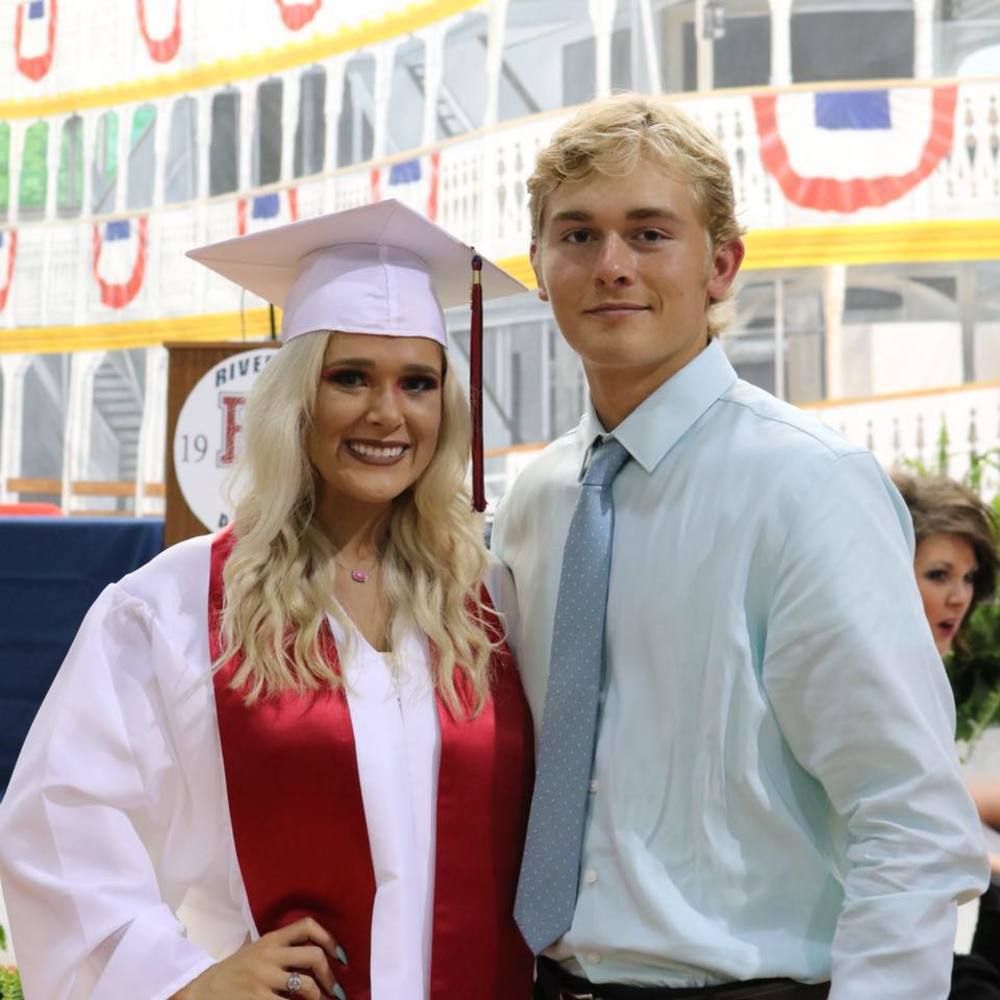 Meet your Posher, Shelby